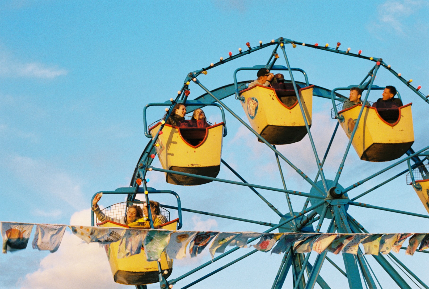 Cantina ferris wheel